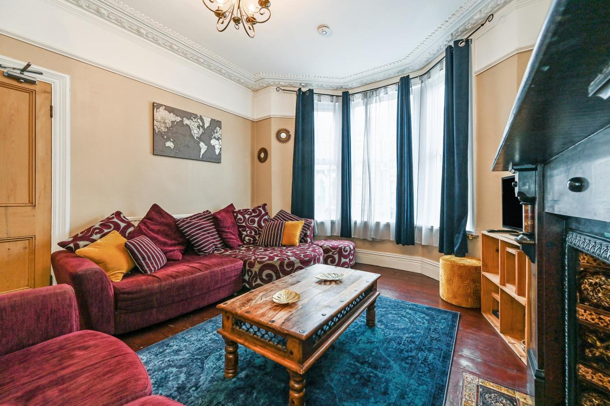 Beautiful Townhouse, Great Location - Pet Friendly Cardiff Exterior foto