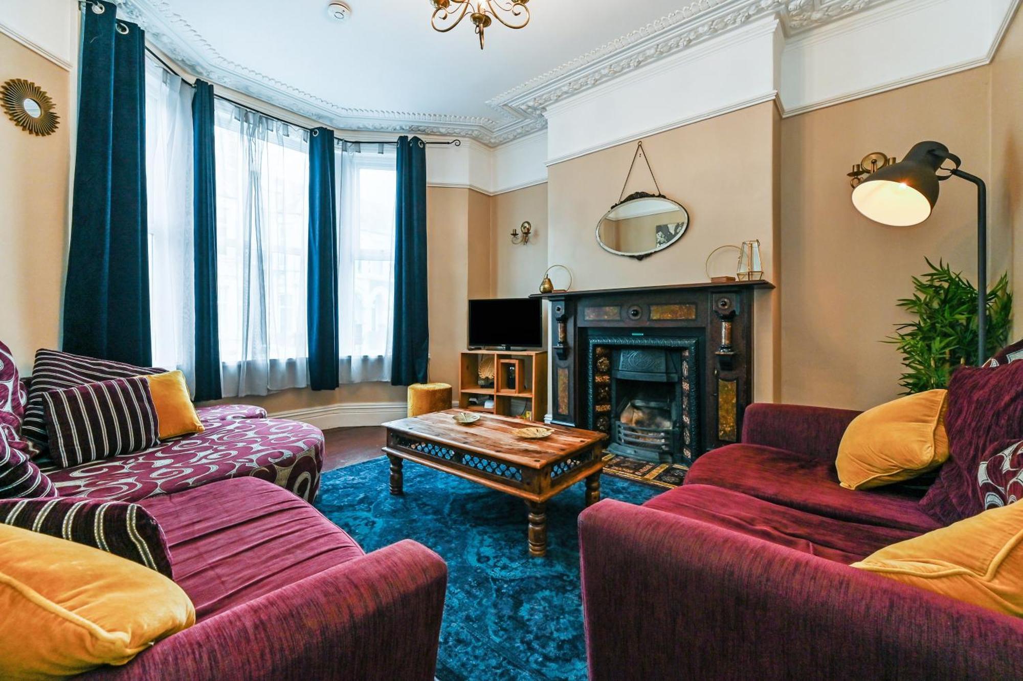 Beautiful Townhouse, Great Location - Pet Friendly Cardiff Exterior foto