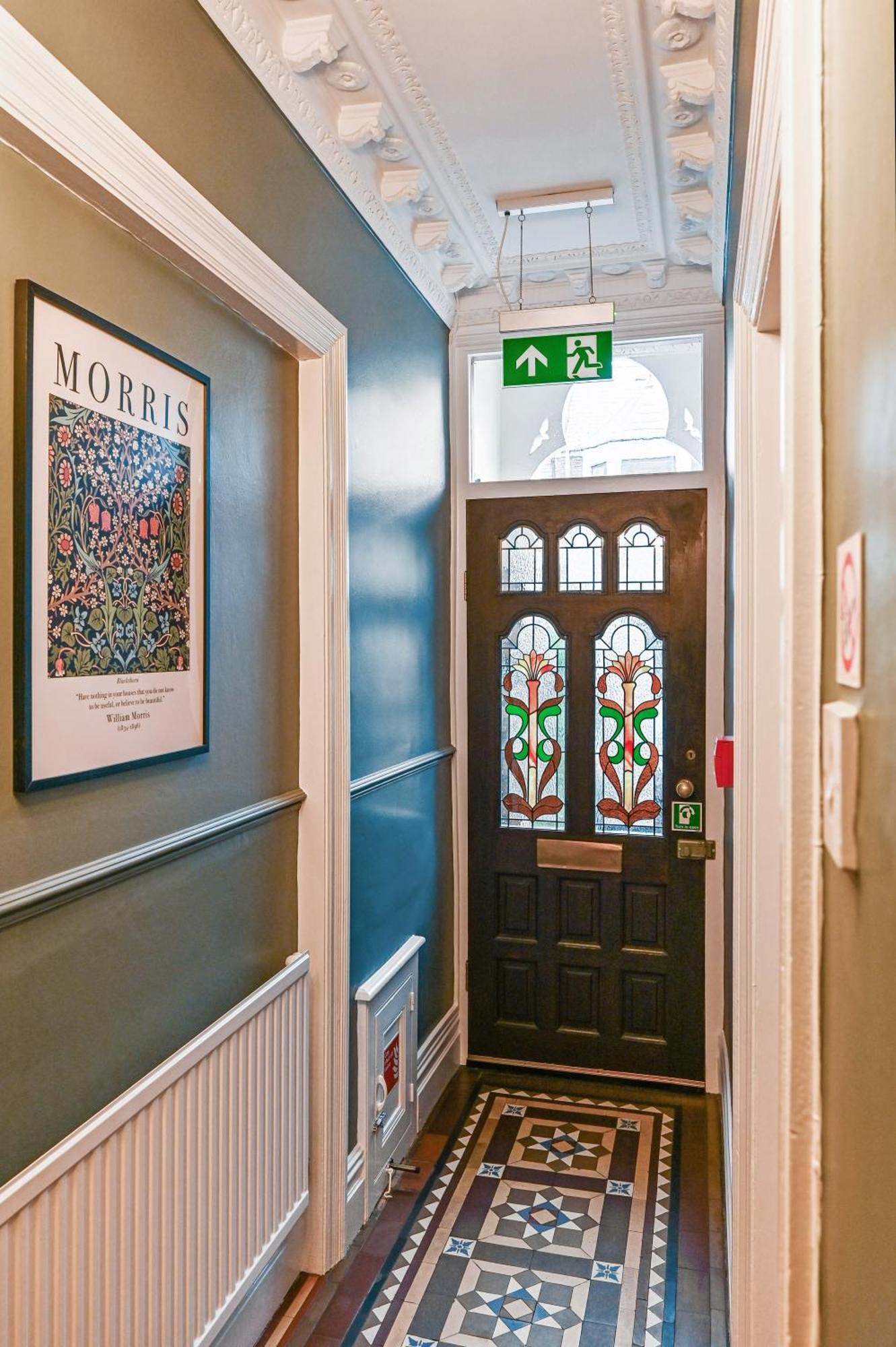 Beautiful Townhouse, Great Location - Pet Friendly Cardiff Exterior foto