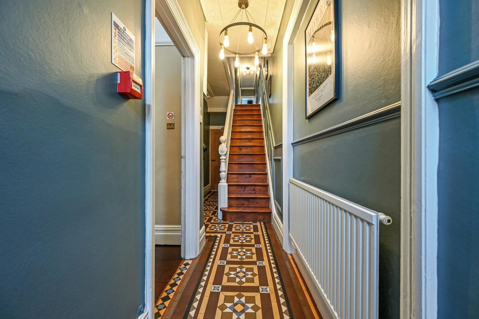 Beautiful Townhouse, Great Location - Pet Friendly Cardiff Exterior foto
